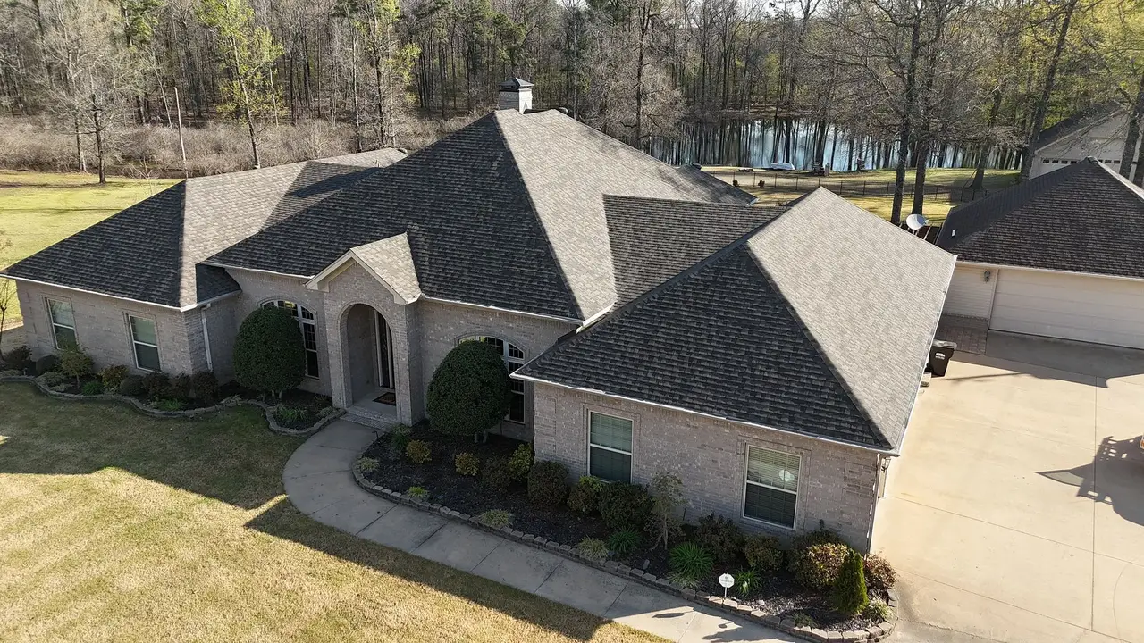 Roofing project 20383 photo 1