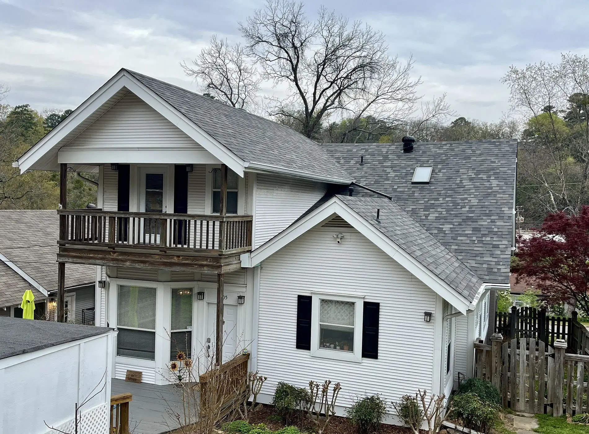 Residential roofing project 20853